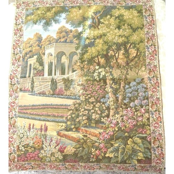 NWT Vintage European Corona Decor Garden Wall Tapestry w/Hooks 33-1/2" x 43" - Picture 1 of 14